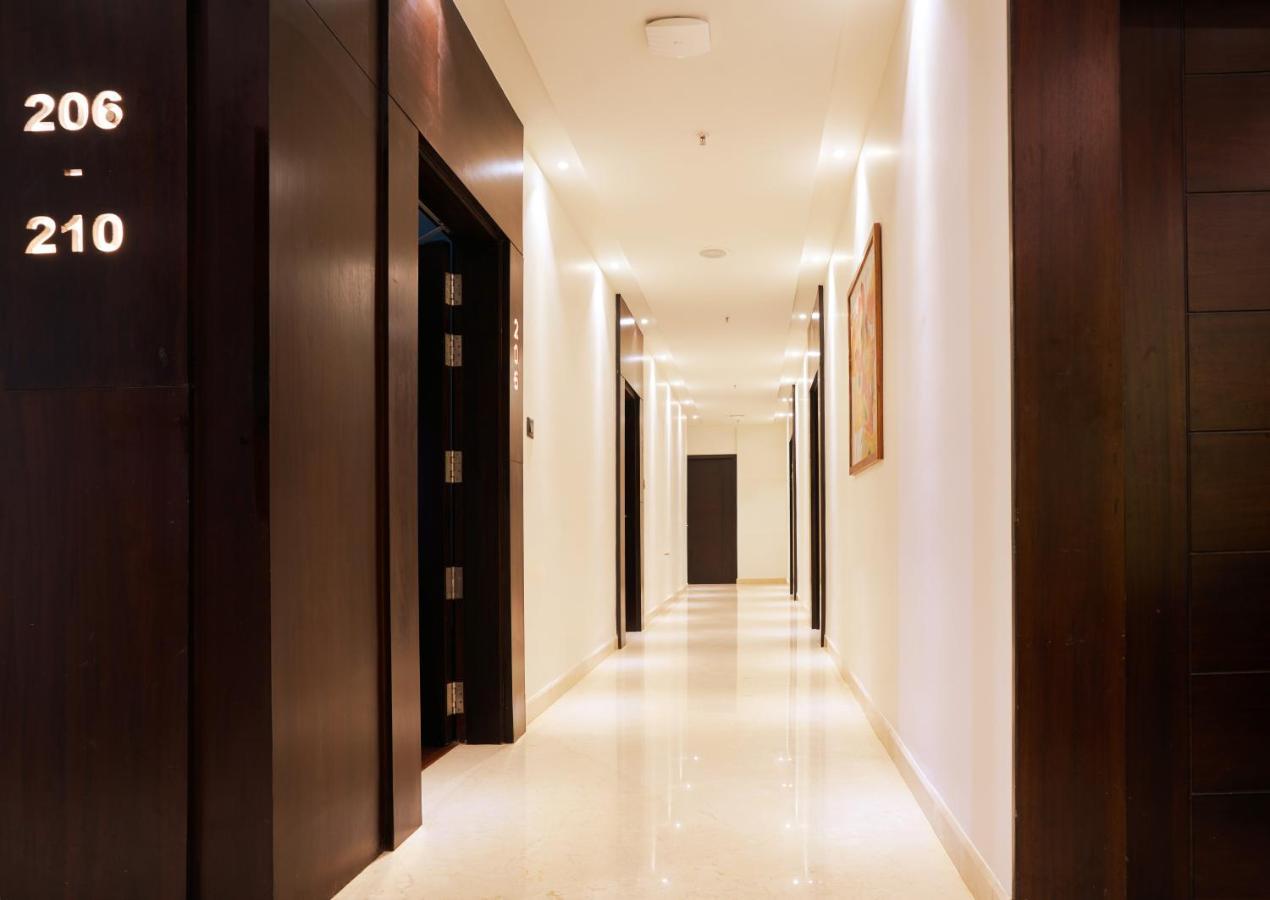 Visthara Hotel Bangalore Esterno foto