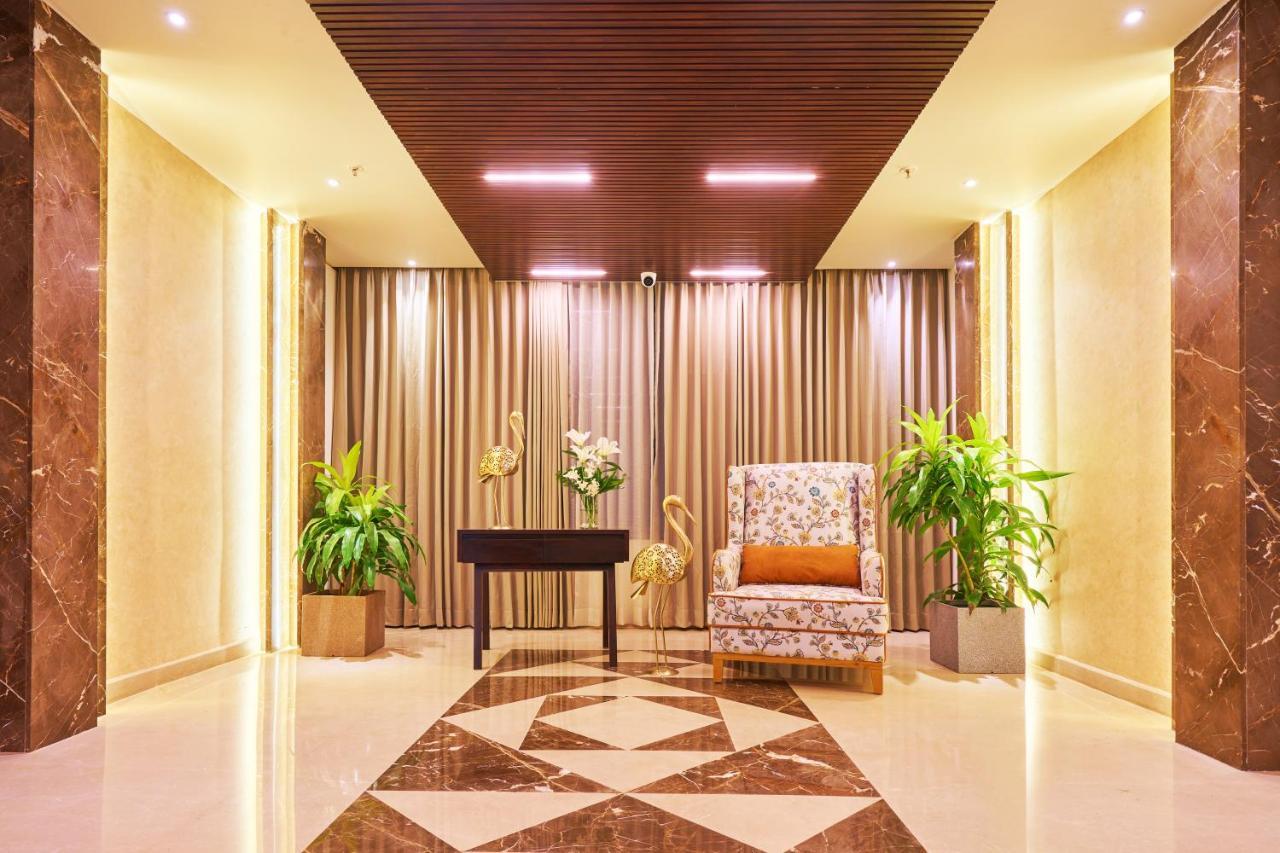 Visthara Hotel Bangalore Esterno foto